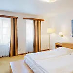 U Modreho Orla - At The Blue Eagle Guest house 4*